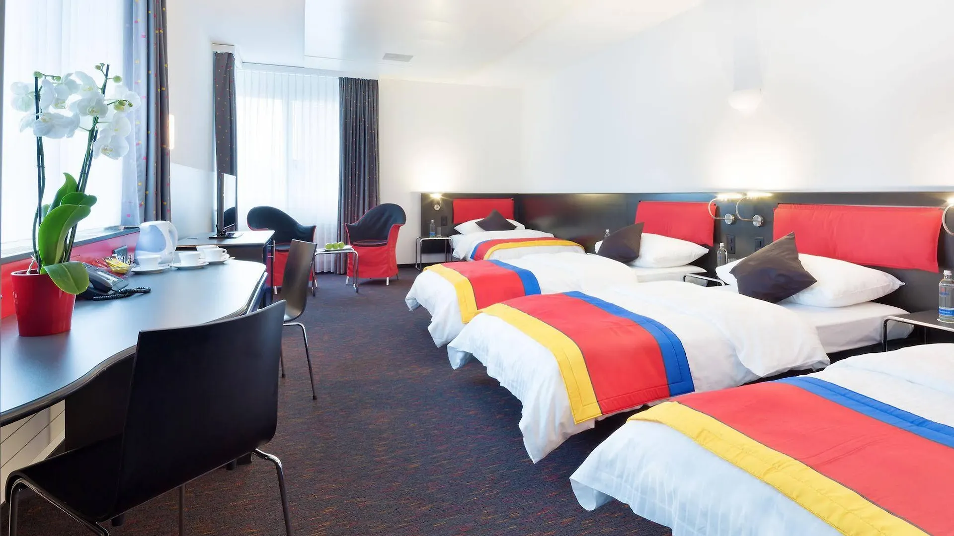 Hotel Allegra Lodge Kloten 3*,  İsviçre